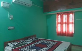 Padmavathi Home Stay